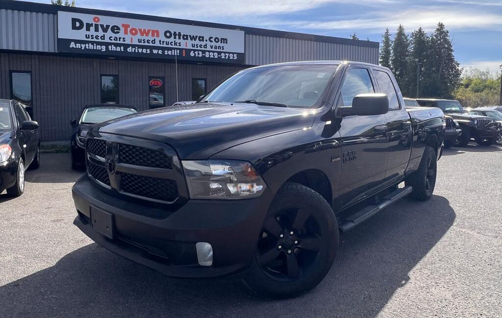 2018 RAM 1500 Express Quad Cab 4WD