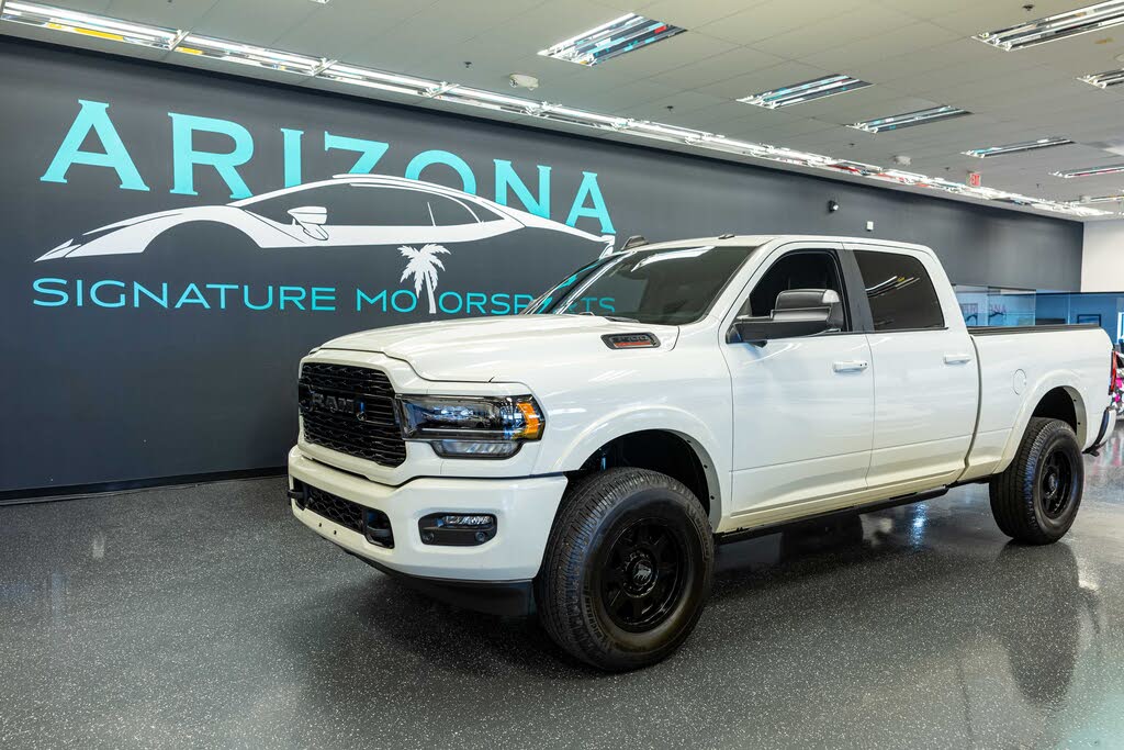 2022 RAM 3500 Limited Crew Cab 4WD