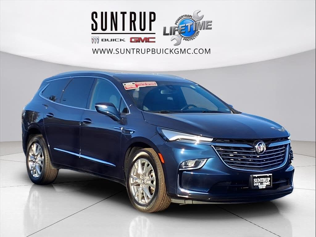 2023 Buick Enclave Essence AWD