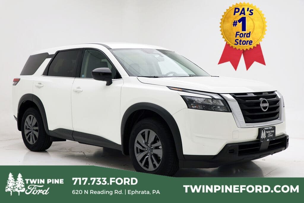 2024 Nissan Pathfinder S 4WD