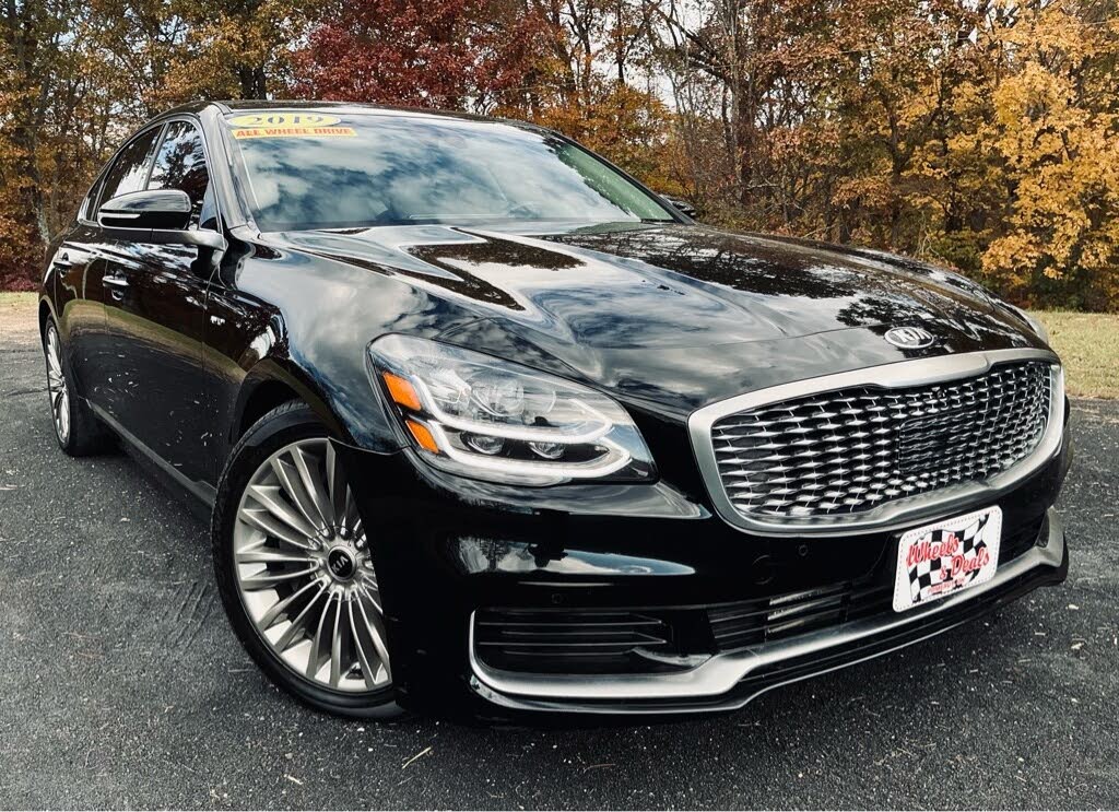 2019 Kia K900 V6 Luxury AWD