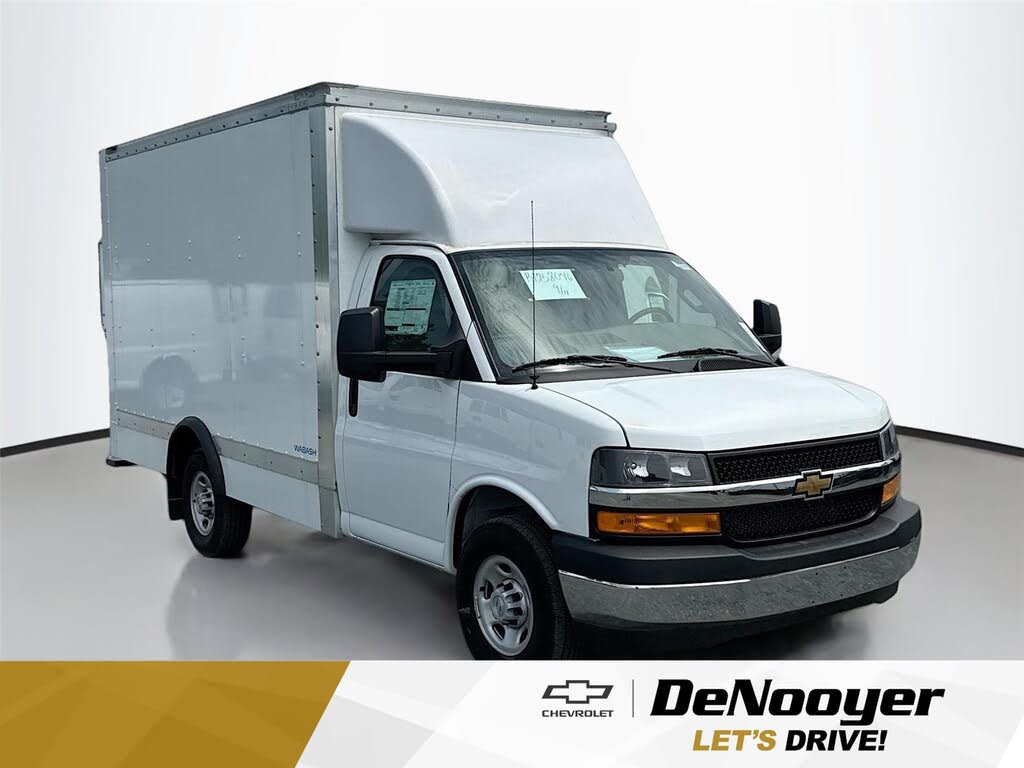 2024 Chevrolet Express Chassis 3500 Cutaway 139