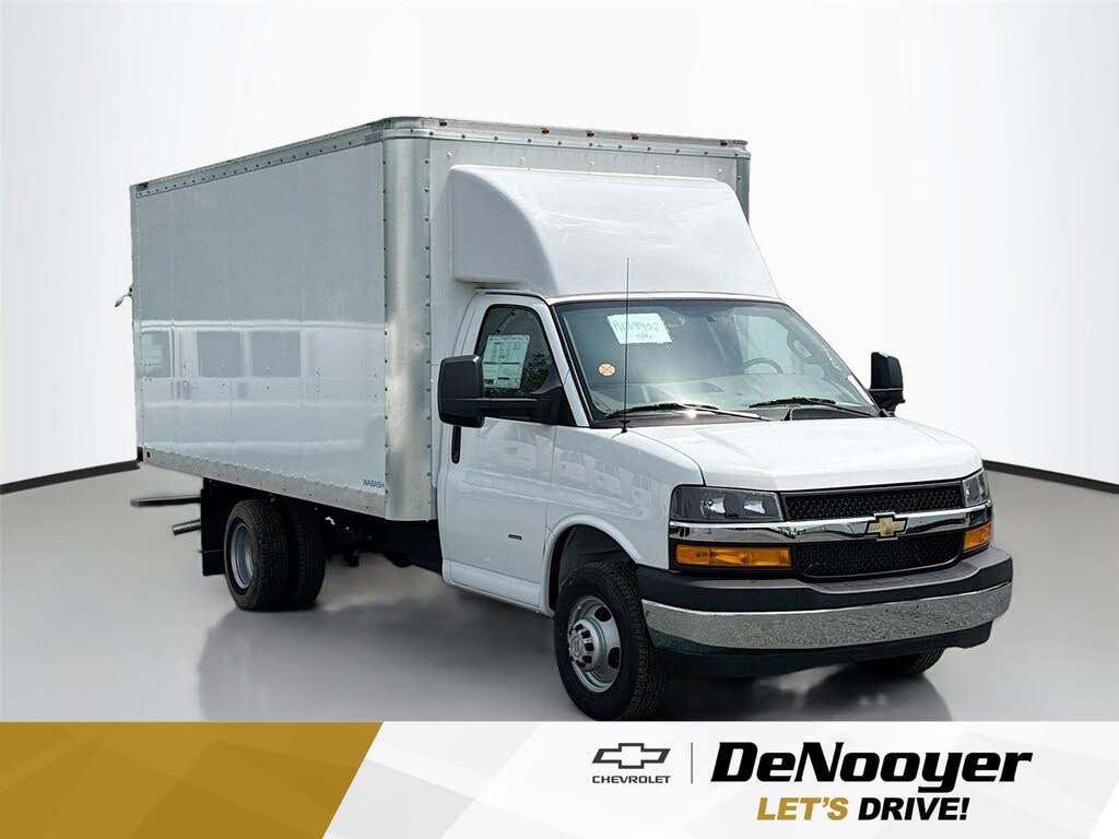 2024 Chevrolet Express Chassis 3500 Cutaway 159