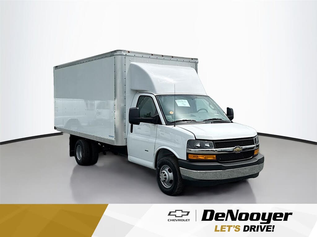 2024 Chevrolet Express Chassis 3500 Cutaway 159