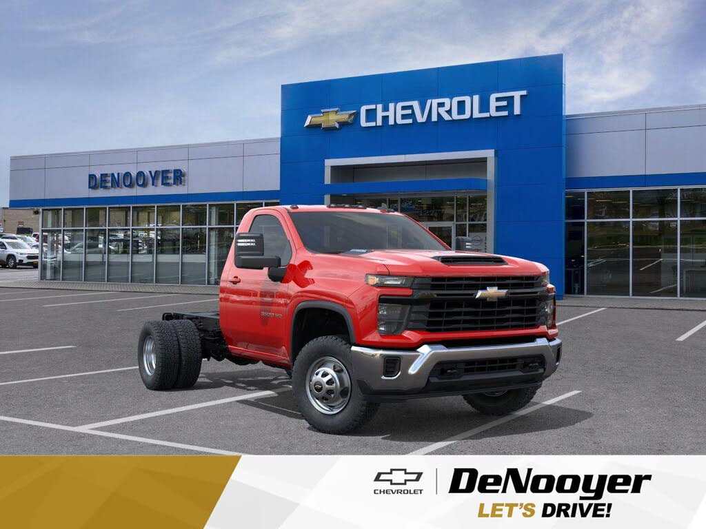 2025 Chevrolet Silverado 3500HD Chassis Work Truck Regular Cab 4WD