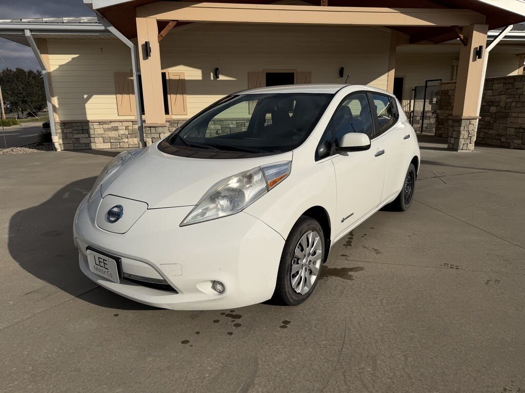 2013 Nissan LEAF S
