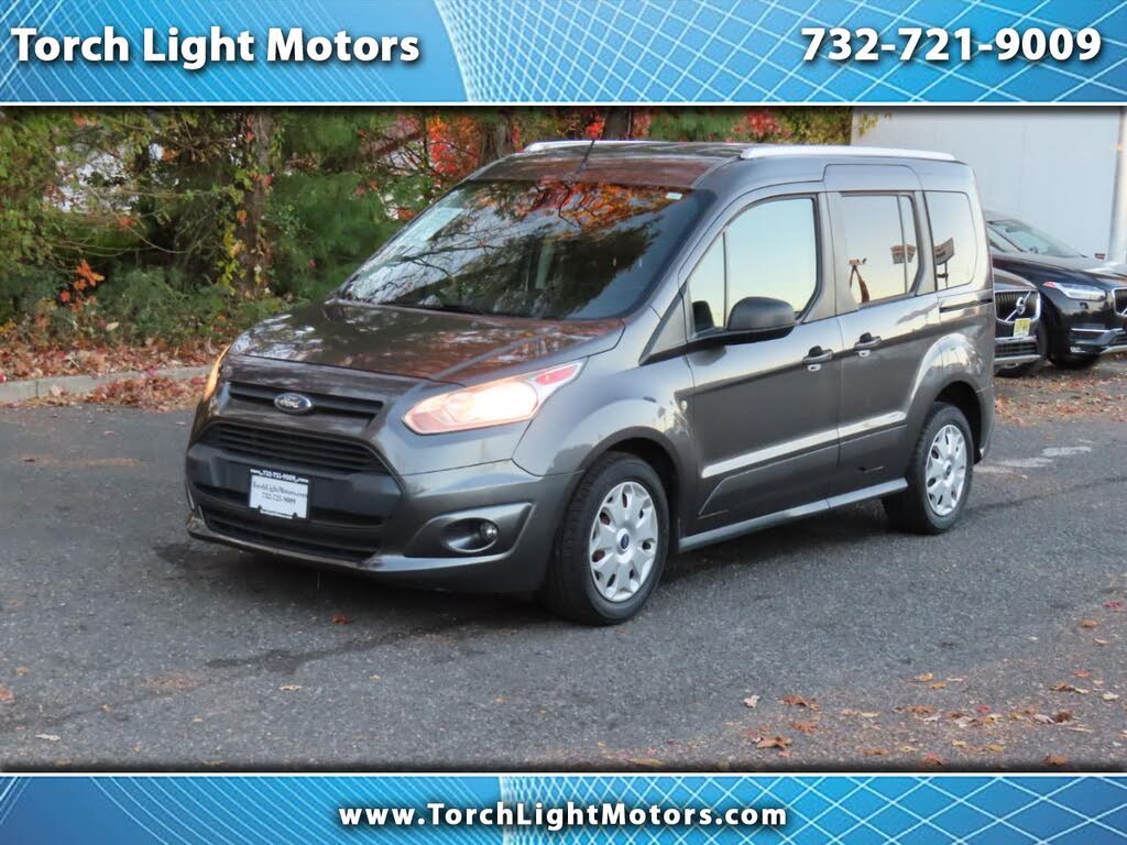 2017 Ford Transit Connect Wagon XLT FWD with Rear Liftgate