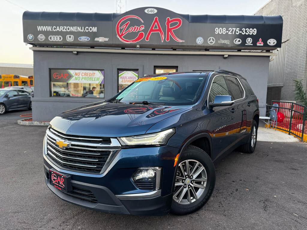 2023 Chevrolet Traverse LT Leather AWD