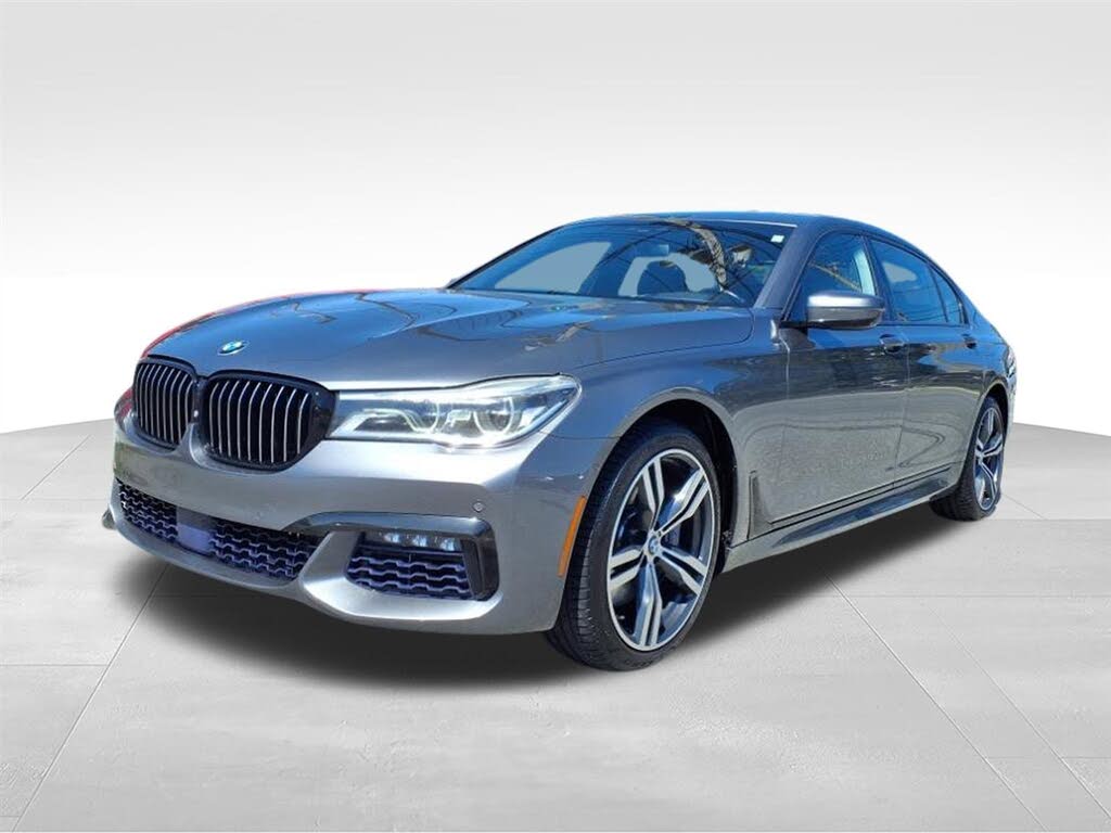 2017 BMW 7 Series 750i RWD