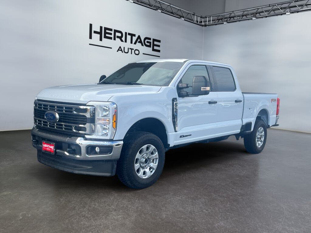 2024 Ford F-250 Super Duty XLT SuperCab 4WD