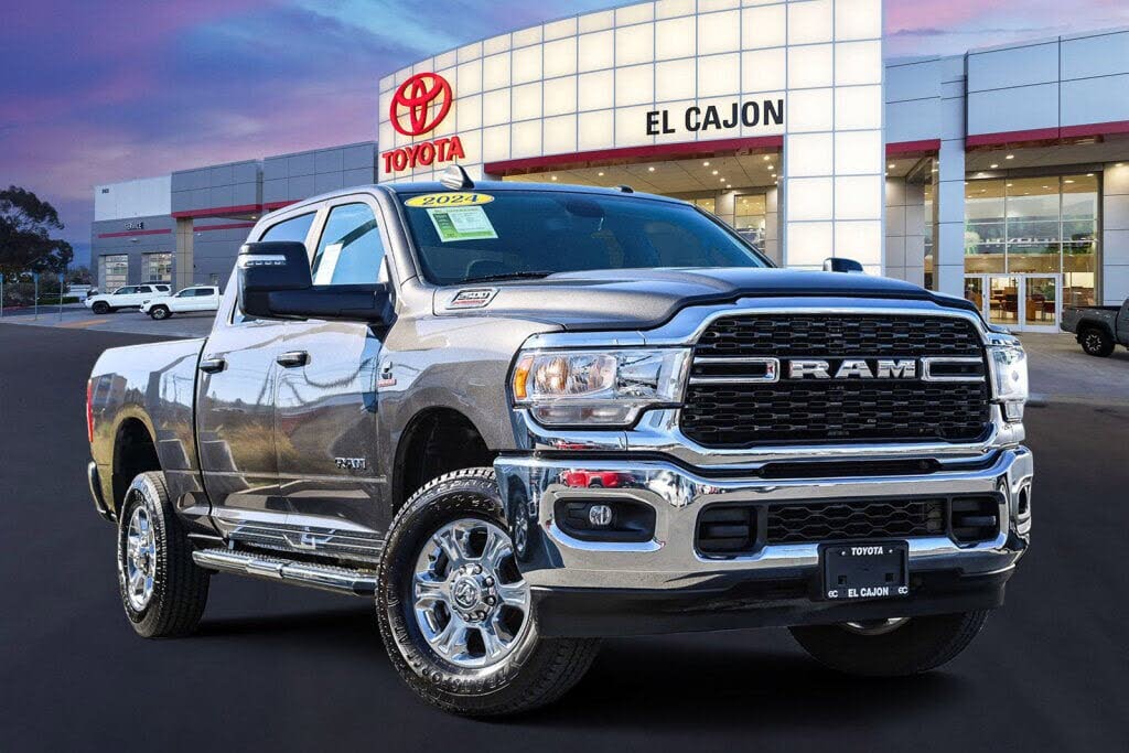 2024 RAM 2500 Big Horn Crew Cab 4WD