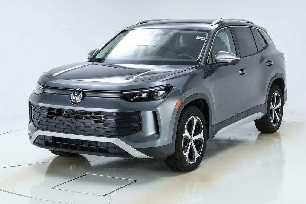 2025 Volkswagen Tiguan SE FWD