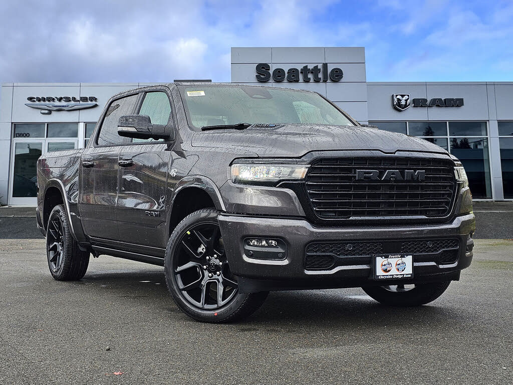 2026 RAM 1500 Laramie Crew Cab 4WD
