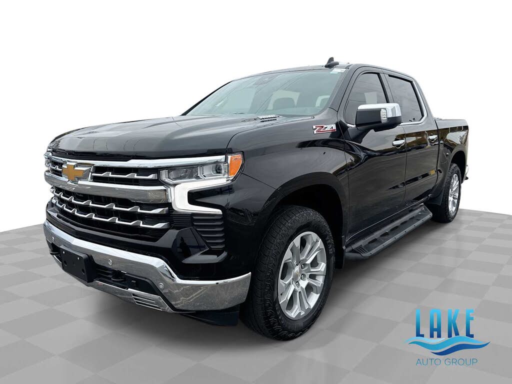 2023 Chevrolet Silverado 1500 LTZ Crew Cab 4WD