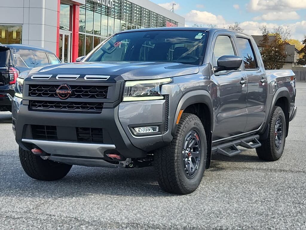 2026 Nissan Frontier PRO-4X Crew Cab 4WD