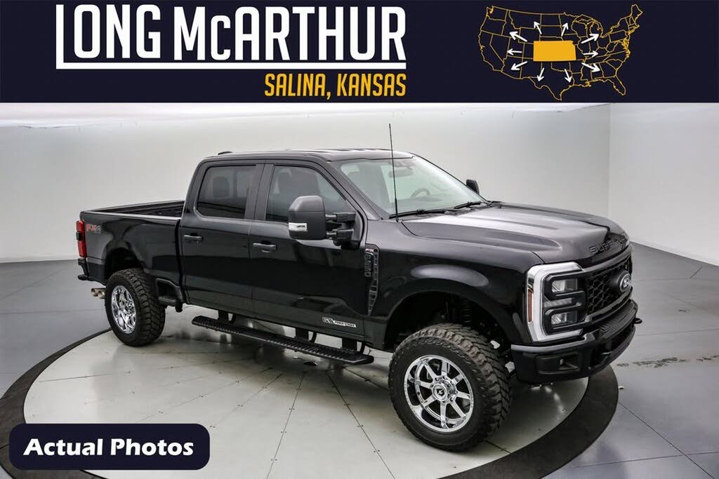 2025 Ford F-250 Super Duty XL Crew Cab 4WD