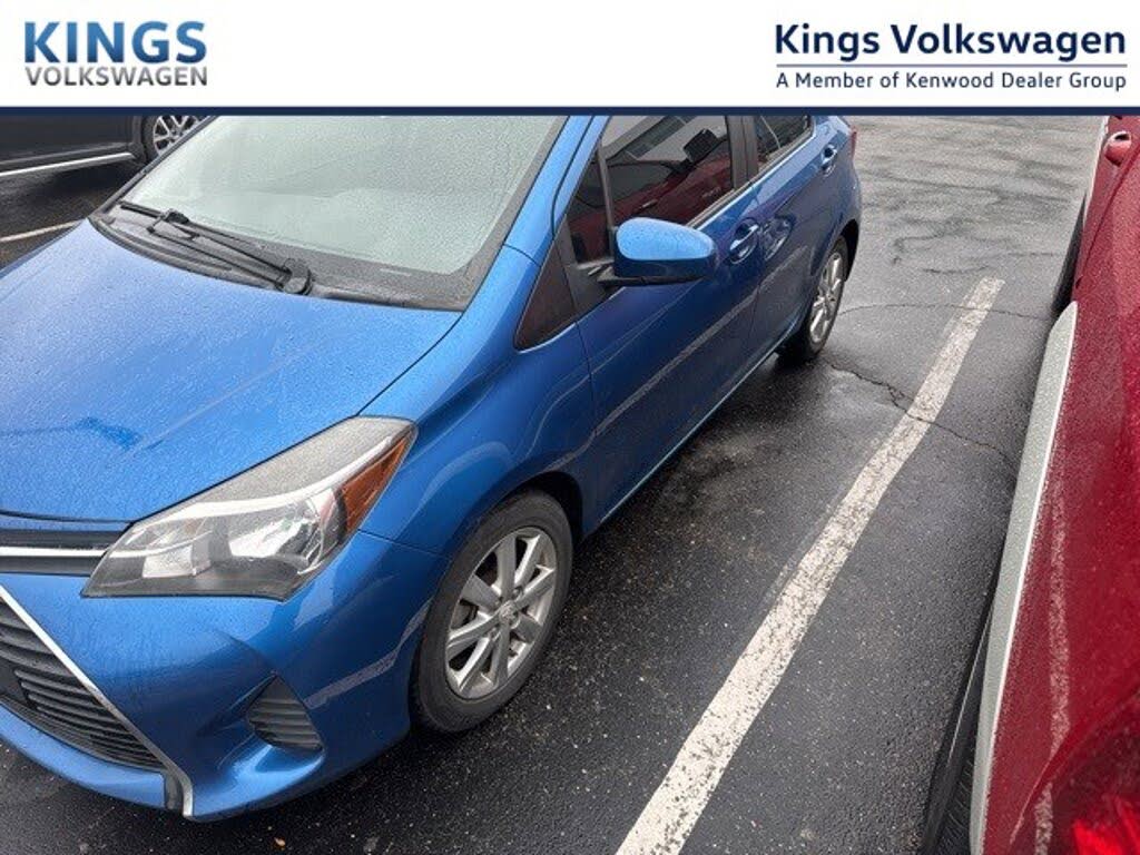2017 Toyota Yaris LE 2dr Hatchback