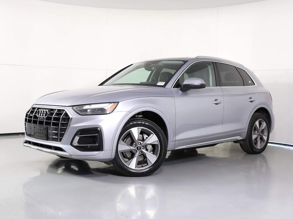 2023 Audi Q5 quattro Premium Plus 40 TFSI
