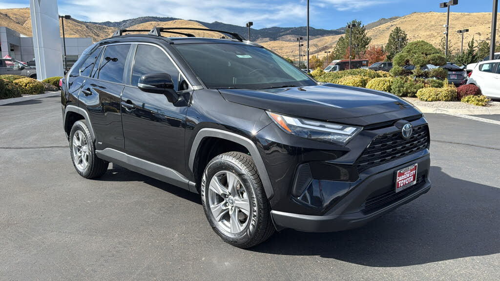 2024 Toyota RAV4 Hybrid XLE AWD