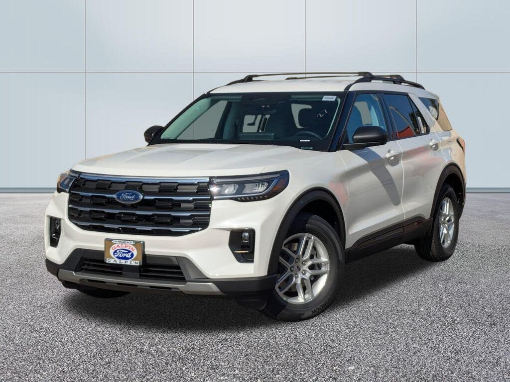 2026 Ford Explorer Active RWD