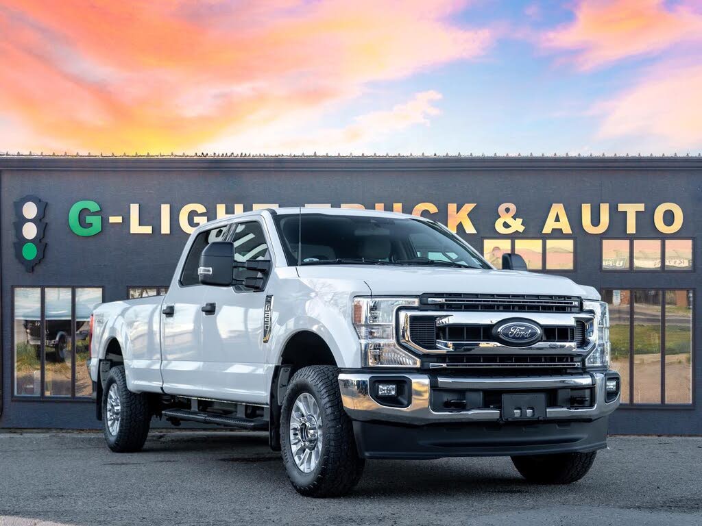 2022 Ford F-250 Super Duty XLT Crew Cab 4WD