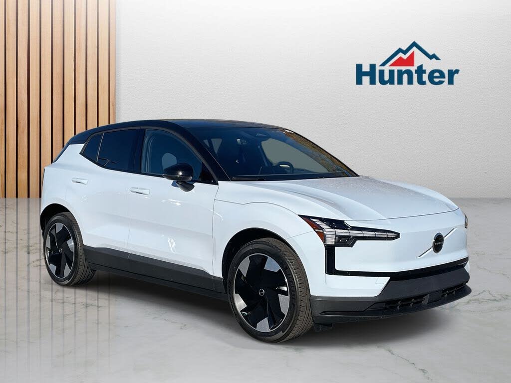2025 Volvo EX30 Twin Plus eAWD