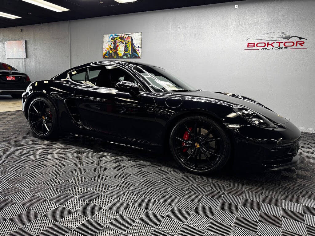 2018 Porsche 718 Cayman GTS RWD