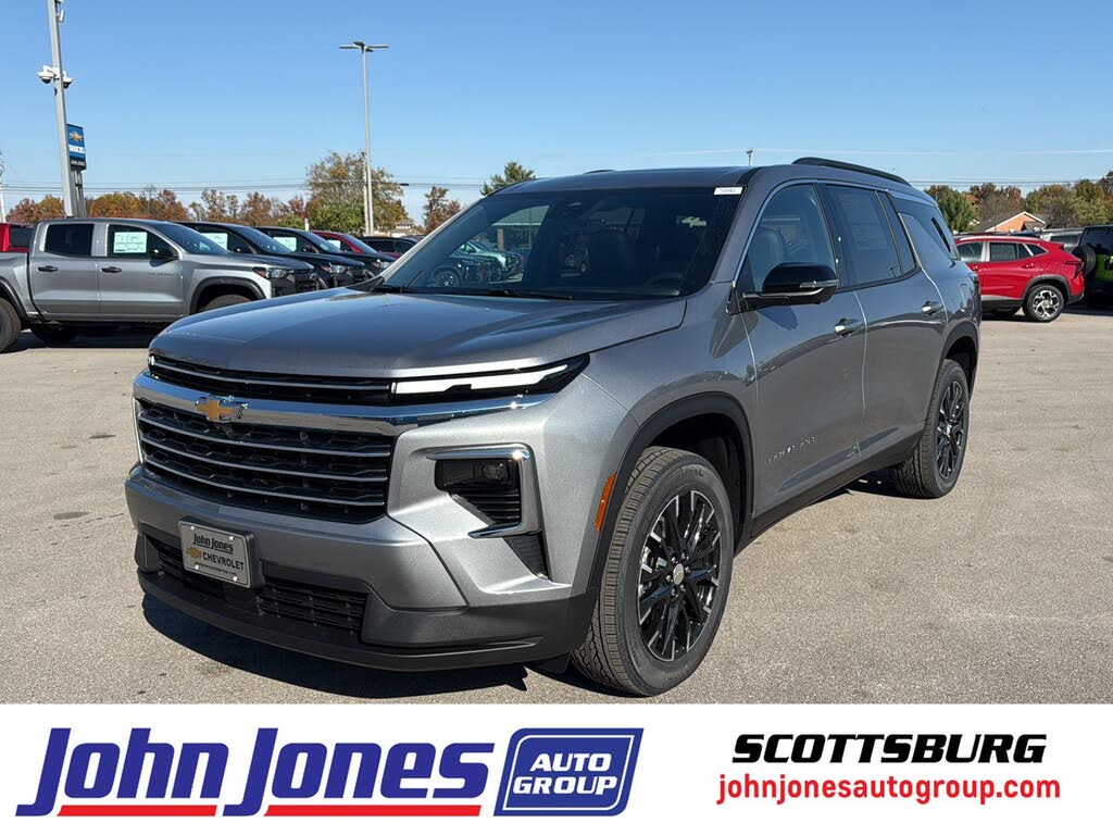 2026 Chevrolet Traverse LT FWD