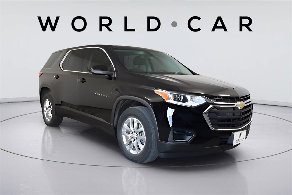 2021 Chevrolet Traverse LS FWD