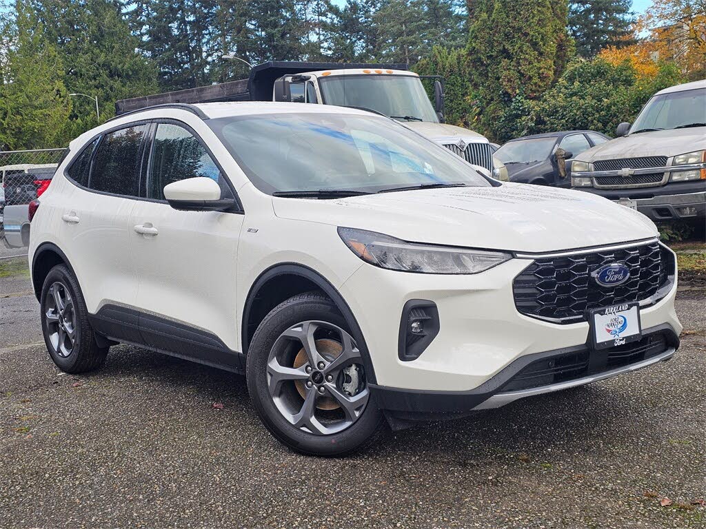 2025 Ford Escape ST-Line Select AWD