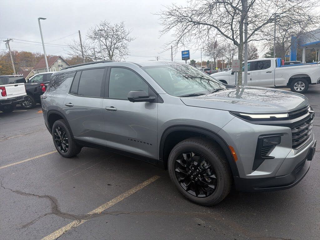 2026 Chevrolet Traverse LT AWD