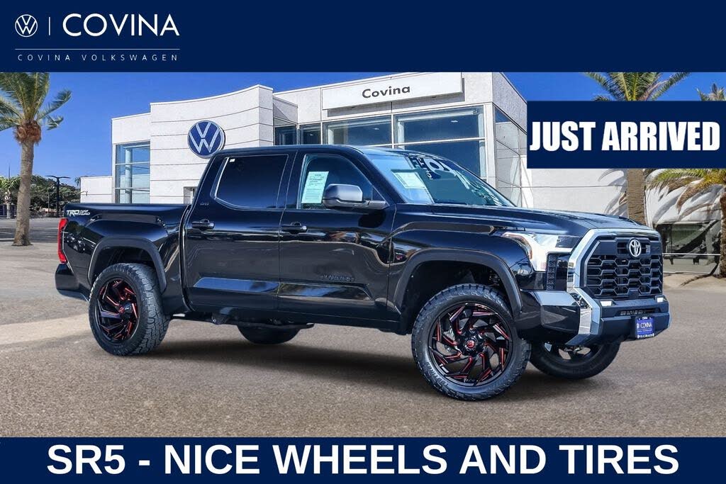2023 Toyota Tundra SR5 CrewMax Cab RWD