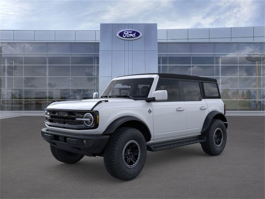 2025 Ford Bronco Outer Banks 4-Door 4WD