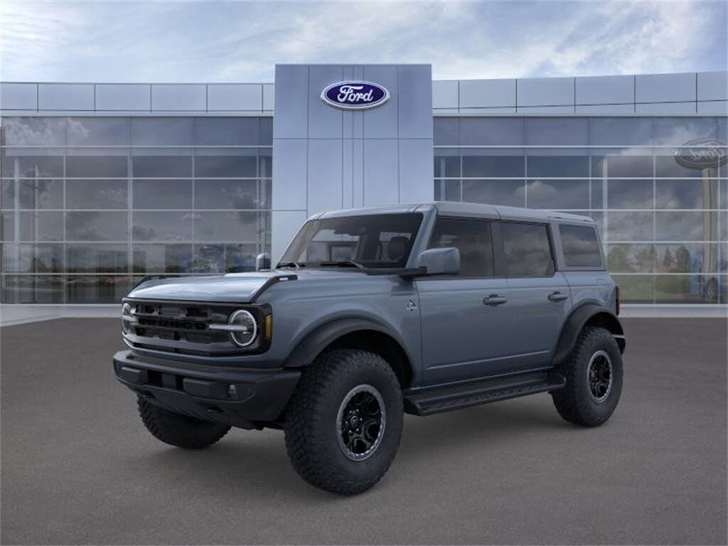2025 Ford Bronco Outer Banks 4-Door 4WD