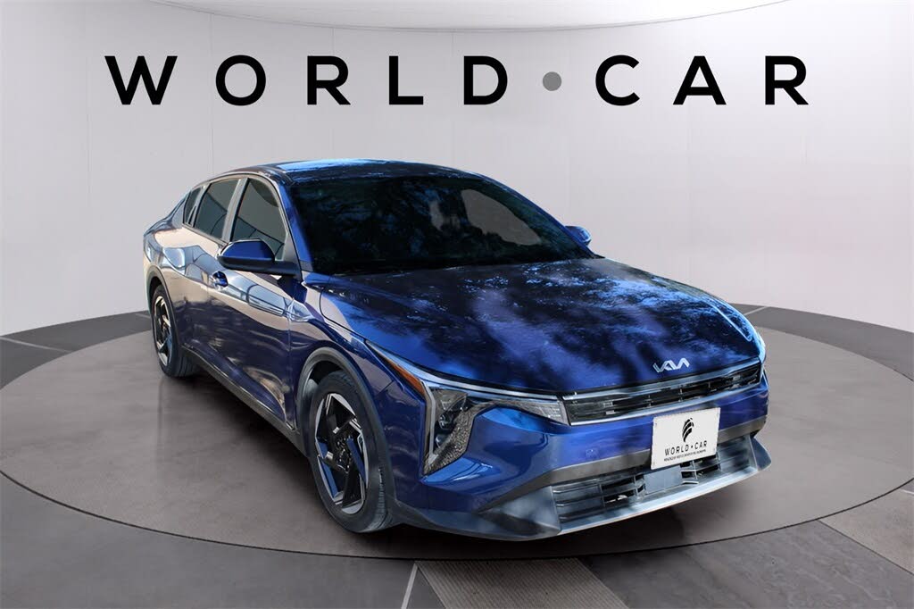 2025 Kia K4 EX FWD