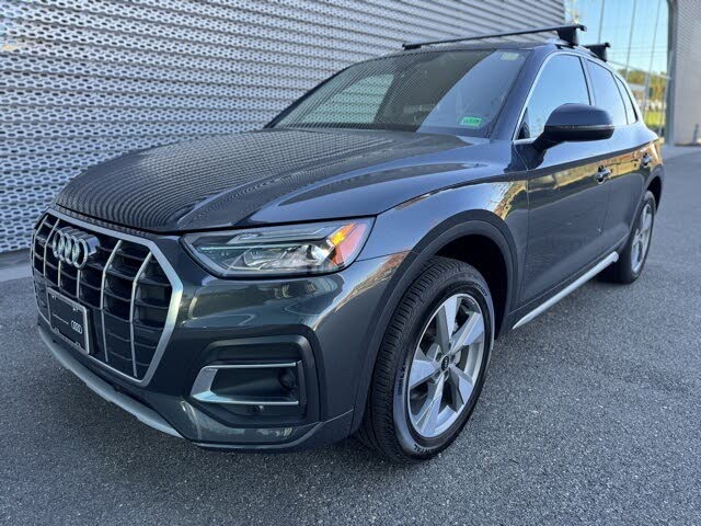2023 Audi Q5 quattro Premium 40 TFSI
