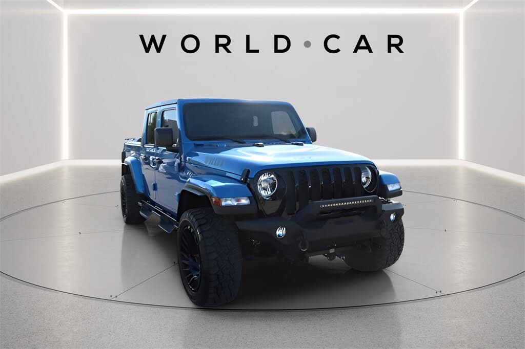 2023 Jeep Gladiator Willys Crew Cab 4WD