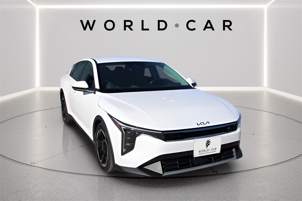 2025 Kia K4 EX FWD