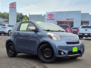 Scion iQ Base
