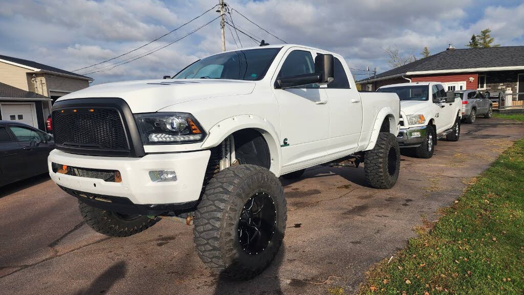 RAM 3500 Laramie Crew Cab 4WD 2018