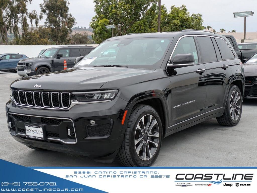 2022 Jeep Grand Cherokee Overland 4WD