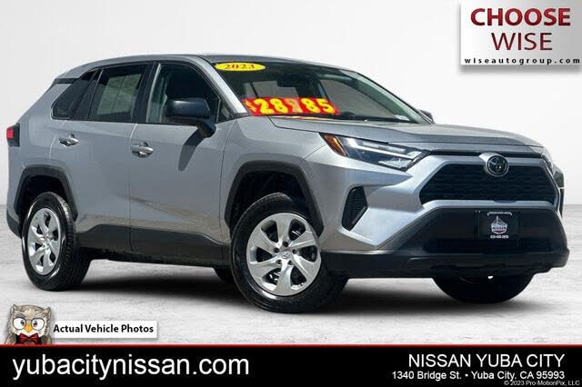2023 Toyota RAV4 LE FWD