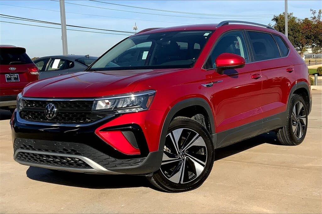 2023 Volkswagen Taos SE 4Motion