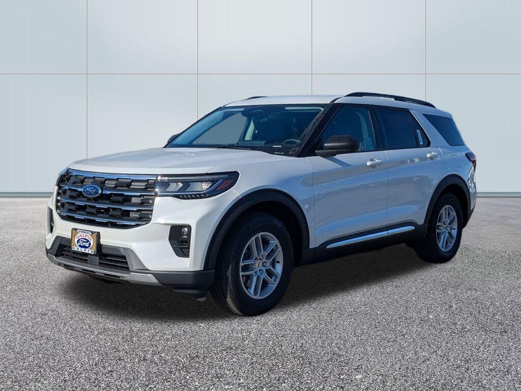 2025 Ford Explorer Active RWD