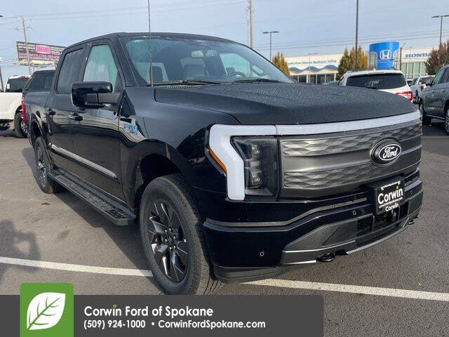 2025 Ford F-150 Lightning Lariat SuperCrew AWD