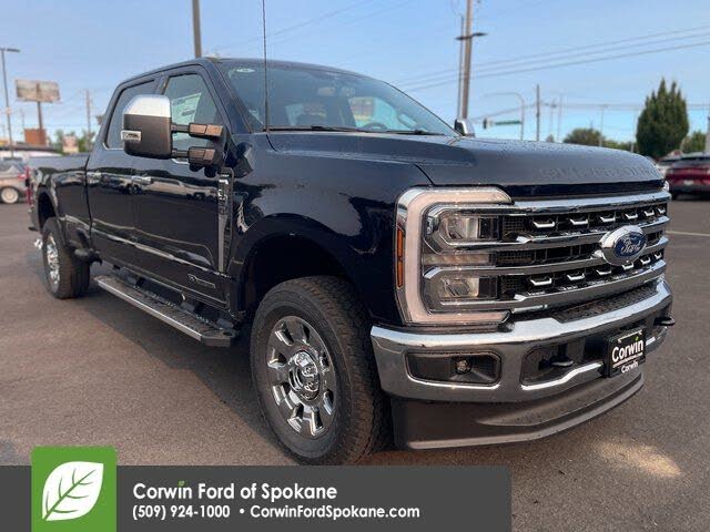 2025 Ford F-350 Super Duty Lariat Crew Cab 4WD