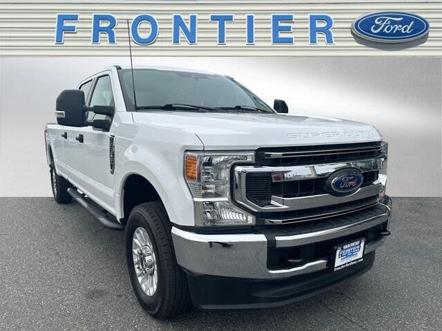 2022 Ford F-350 Super Duty XLT Crew Cab 4WD