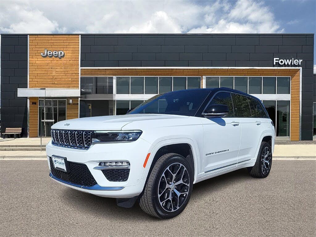 2025 Jeep Grand Cherokee Summit 4WD