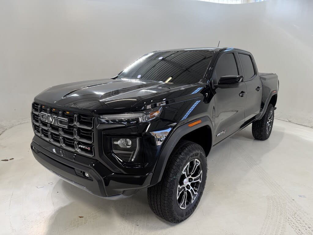 2024 GMC Canyon AT4 Crew Cab 4WD