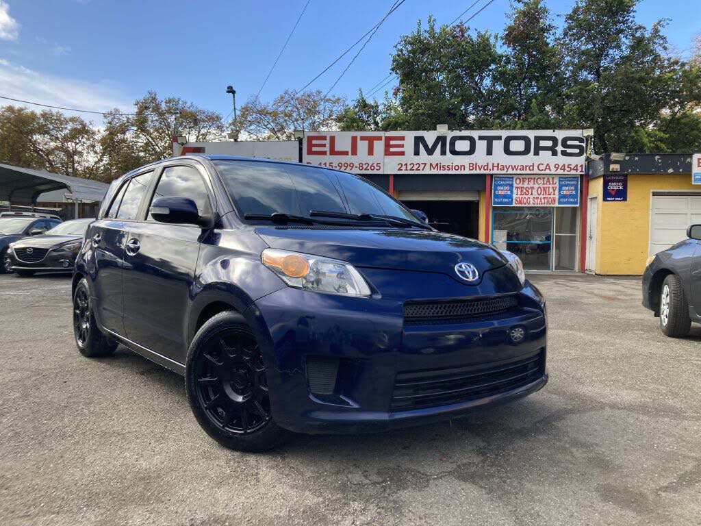 2008 Scion xD Base